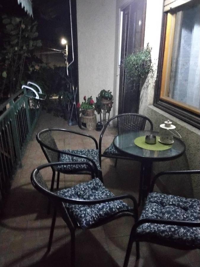 Fina Apartman Лесковац Екстериор снимка