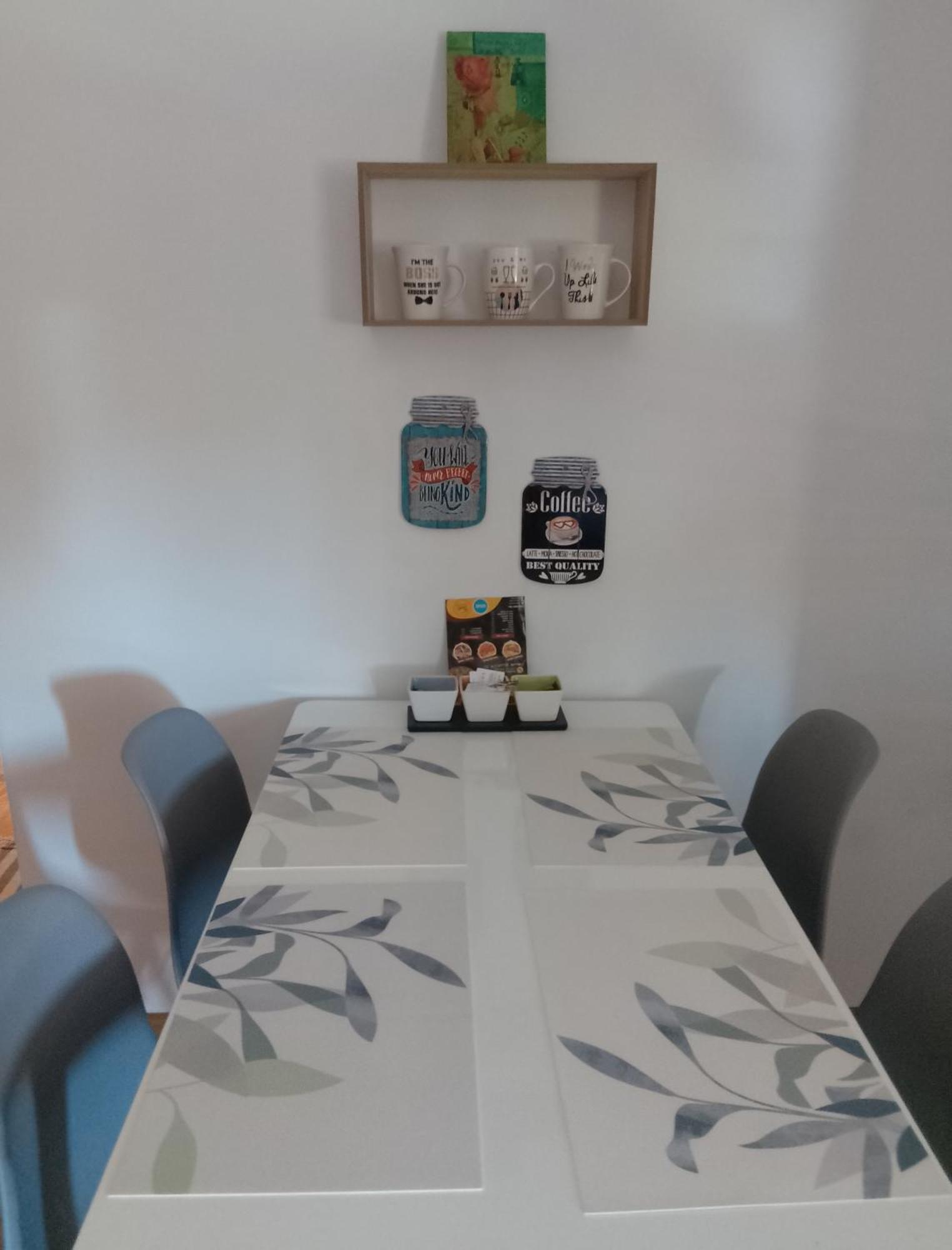 Fina Apartman Лесковац Екстериор снимка