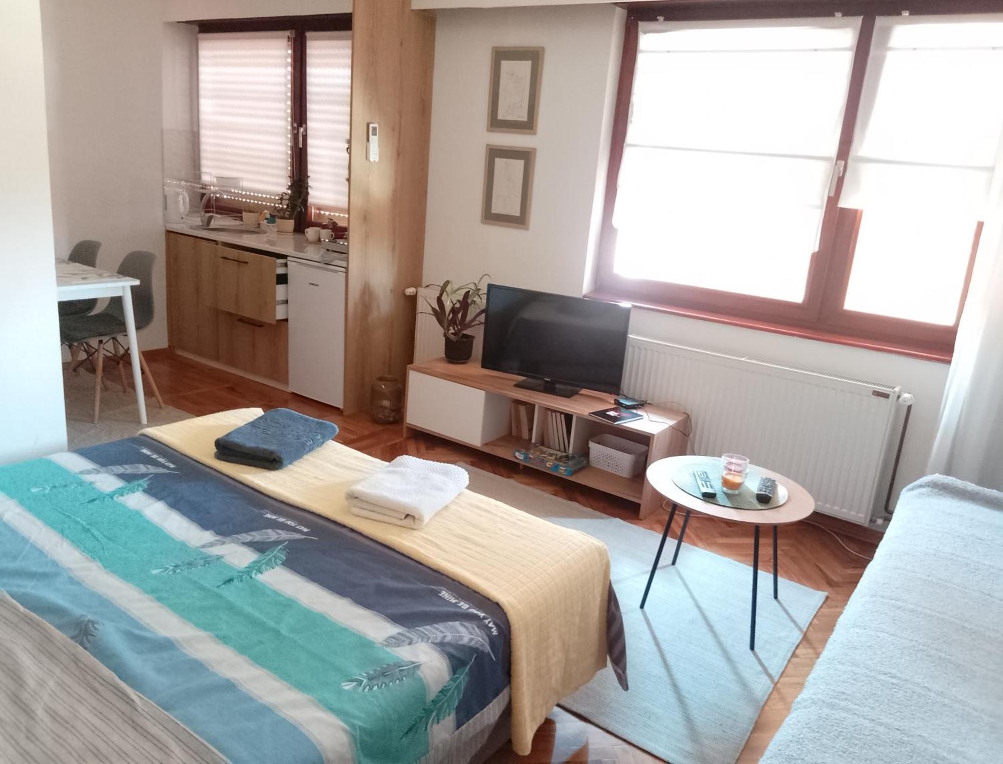 Fina Apartman Лесковац Екстериор снимка